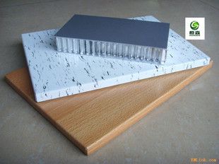 工廠直銷鋁蜂窩復(fù)合板幕墻板高強(qiáng)度防火抗震防潮 工廠直銷鋁蜂窩復(fù)合板幕墻板高強(qiáng)度防火抗震防潮